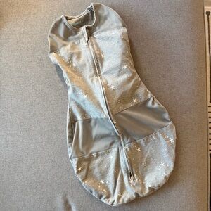 happiest baby swaddle